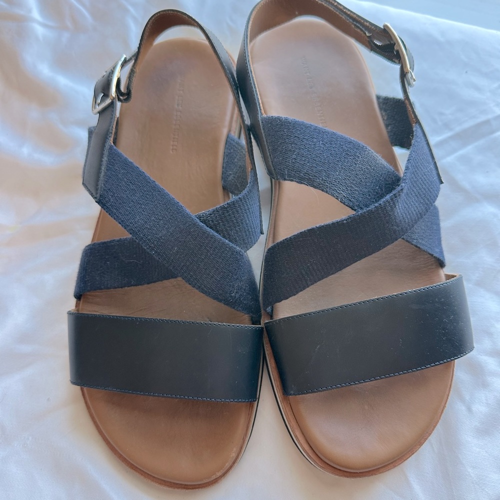 WANT LES ESSENTIELS
JOBIM SANDAL
